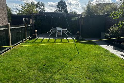 2 bedroom end of terrace house for sale, Petersham Gardens, Orpington, Kent, BR5 2QA