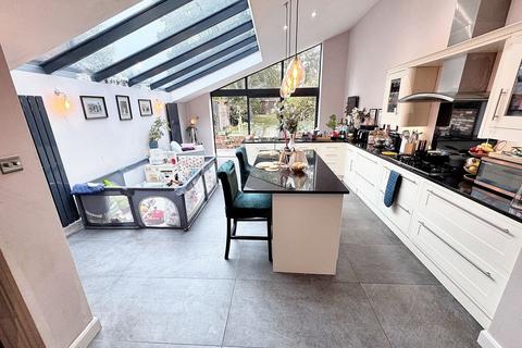 87 Berkeley Road South, Coventry, CV5 6EF