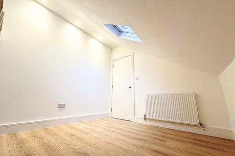 undefined, Cromwell Avenue, London N6
