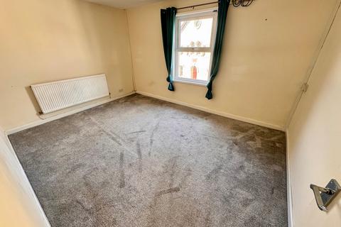 3 bedroom flat to rent, Aberdare CF44