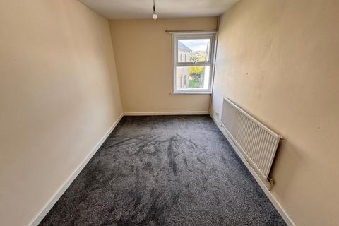 3 bedroom flat to rent, Aberdare CF44