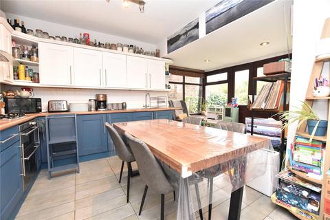 3 bedroom semi-detached house for sale, Temple Walk, Leeds, West Yorkshire