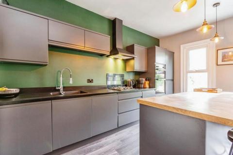 3 bedroom apartment to rent, N4