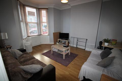 undefined, Salisbury Gardens, Newcastle upon Tyne NE2