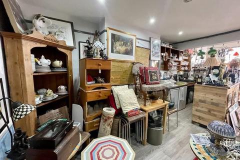 Retail property (high street) for sale, 38 Simeon St Ryde PO33 1JQ