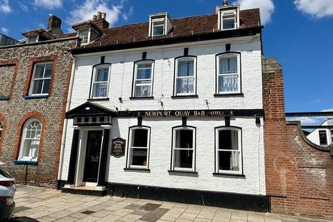 Hospitality for sale, 41 Quay St Newport PO30 5BA