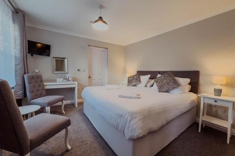 Hospitality for sale, 41 Quay St Newport PO30 5BA