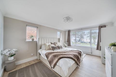 2 bedroom apartment for sale, Royal Esplanade, Ramsgate CT11