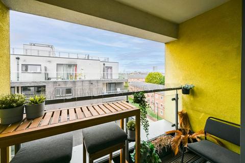 2 bedroom flat for sale, 8 Bow Common Lane, London E3