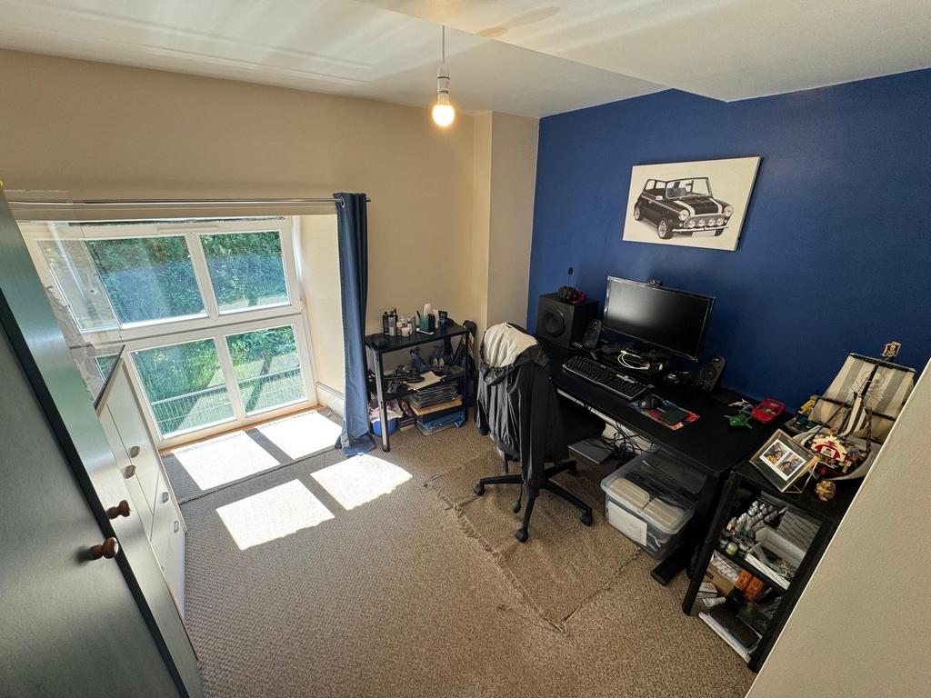 Front Bedroom 1