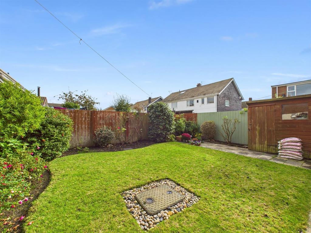 Garden 2.jpg