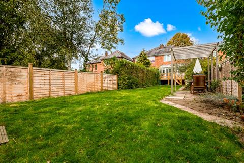 3 bedroom semi-detached house for sale, Knighton Lane East, Leicester