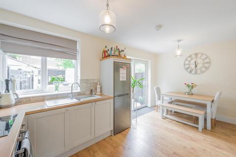 undefined, Kingsway, Stourbridge, DY8 4TG