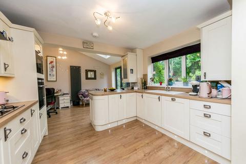 3 bedroom semi-detached house for sale, Ings Mill Drive, Clayton West, HD8