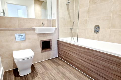 2 bedroom maisonette to rent, Whitworth Close, Gravesend DA11