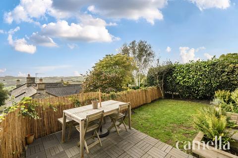 undefined, Tutton Hill, Chippenham SN14