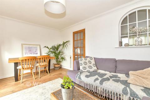 2 bedroom terraced house for sale, Mary Days, Tonbridge TN17