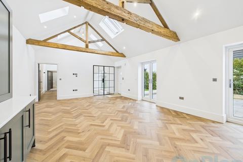 undefined, Eagle Farm, Milton Keynes MK17
