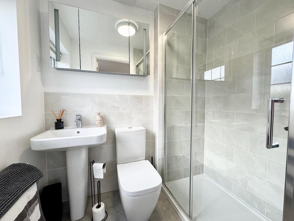 Ensuite