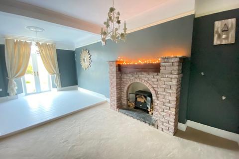 3 bedroom semi-detached house for sale, Glan Gwrelych, Pontwalby, Glynneath, Neath, Neath Port Talbot.