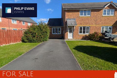 undefined, Clos Ceitho, Llanbadarn Fawr SY23