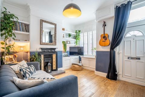 3 bedroom terraced house for sale, Balmoral Terrace, York
