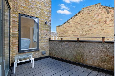 undefined, Chestnut Avenue, Forest Gate