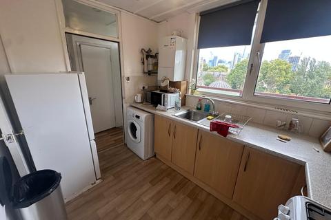 3 bedroom flat to rent, Harper Road, London SE1