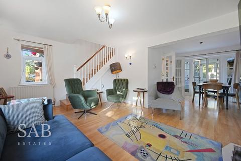 undefined, Ferrymead Avenue, Greenford, UB6