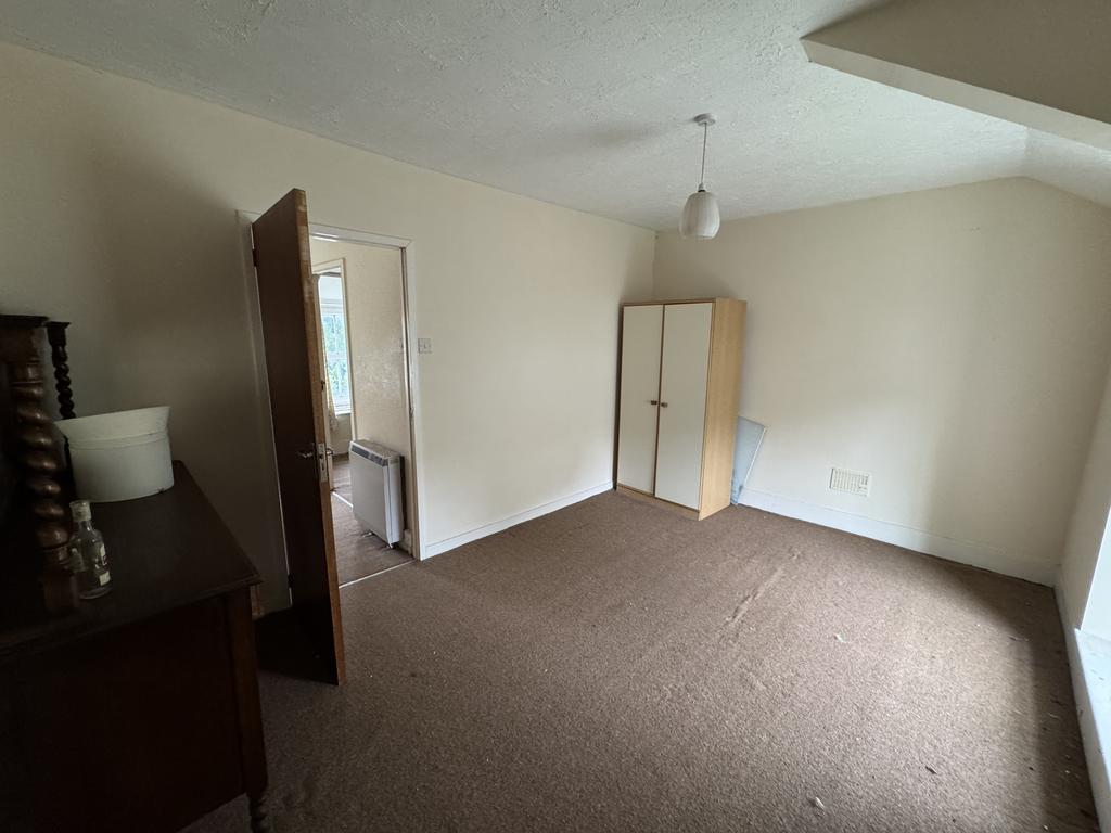 Front Double Bedroom 1