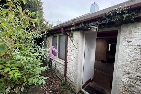 undefined, Stryd y Capel , Llanon, SY23