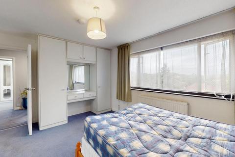 undefined, Sudbury Court Road, Harrow HA1