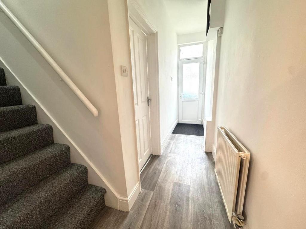 Hallway.jpeg