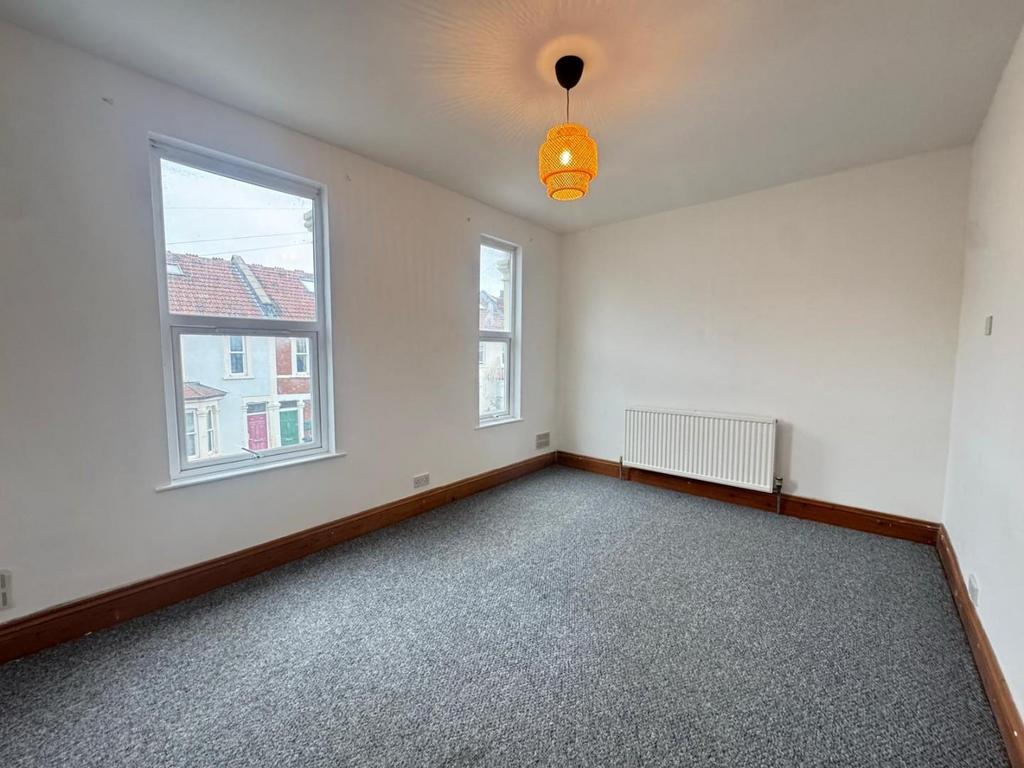 Bedroom 2.jpeg