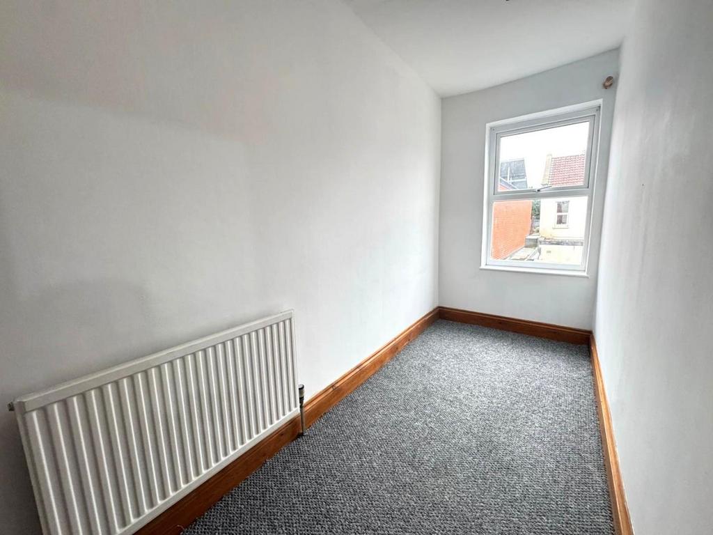 Bedroom 3.jpeg
