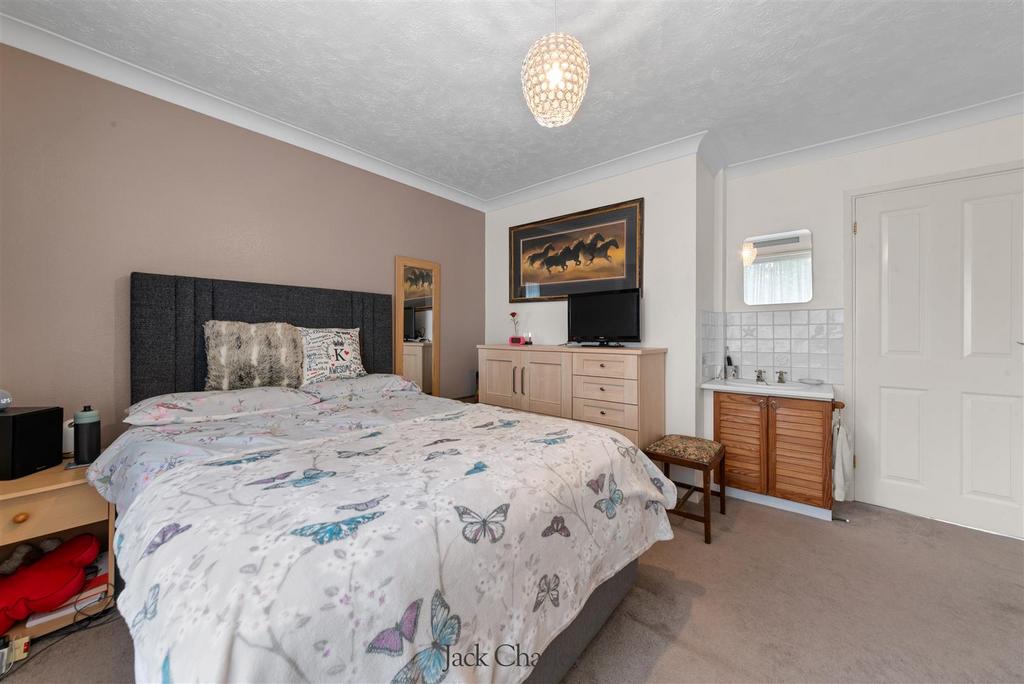 9 Correnden Road -9.jpg