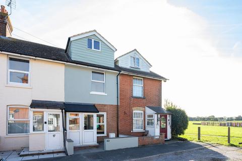 3 bedroom terraced house for sale - Victoria Avenue, Hythe CT21