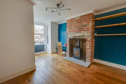 2 bedroom terraced house for sale, Armley Lodge Road, Leeds, West Yorkshire, LS12