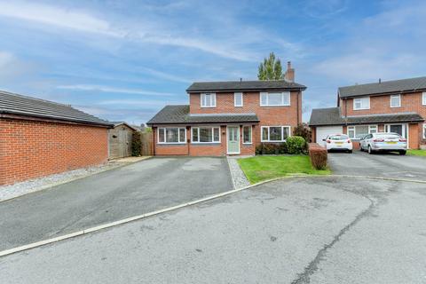 4 bedroom detached house for sale, Foxes Hollow, Crewe, Cheshire, CW1 4NX