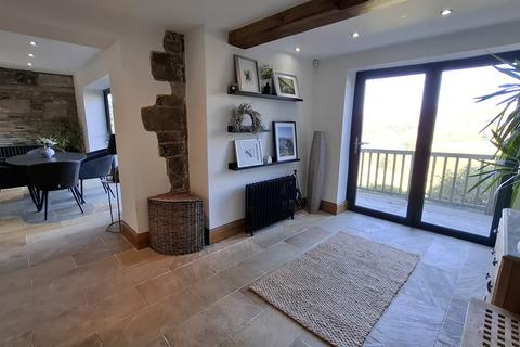 6 bedroom detached house for sale, Huddersfield Road, Delph OL3