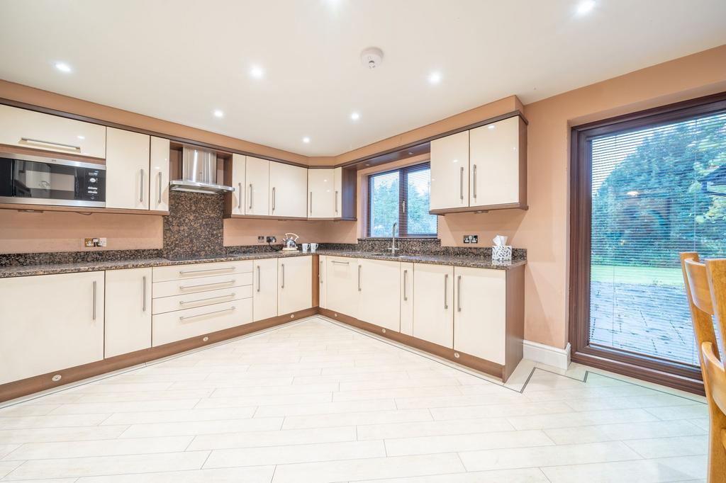 Kitchen diner