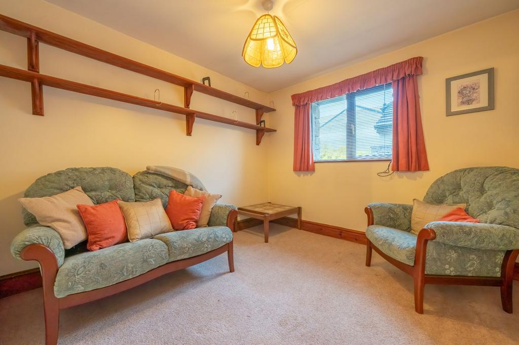 Bedroom/snug/office