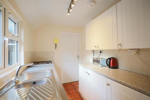 4 bedroom house to rent, St Marys Road