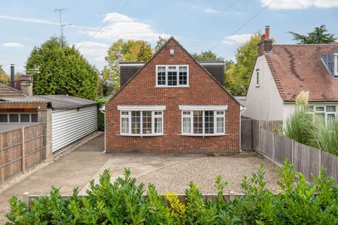 4 bedroom detached house for sale, Station Road, St. Albans AL4