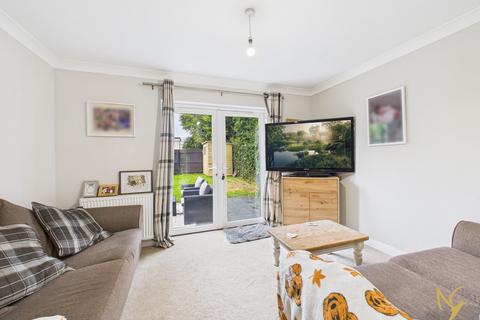 undefined, Worcester WR6