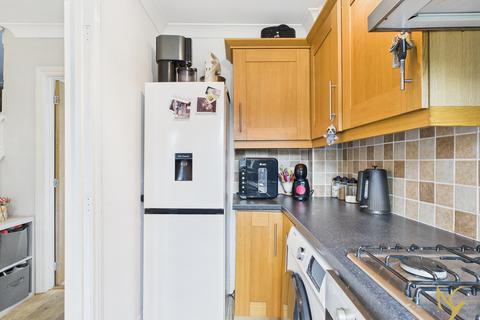 undefined, Worcester WR6