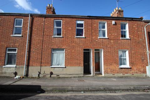 4 bedroom house to rent, Randolph Street, Cowley