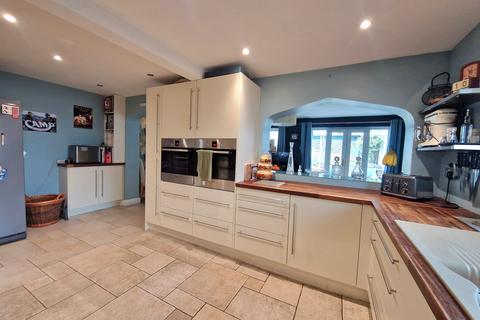 undefined, Horseshoe Drive, Rugeley, WS15 2RF