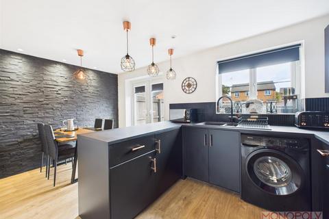 2 Bilberry Grove, Buckley, CH7 2RE
