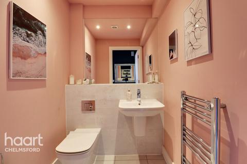 4 bedroom semi-detached house for sale, Rennoldson Green, Chelmsford